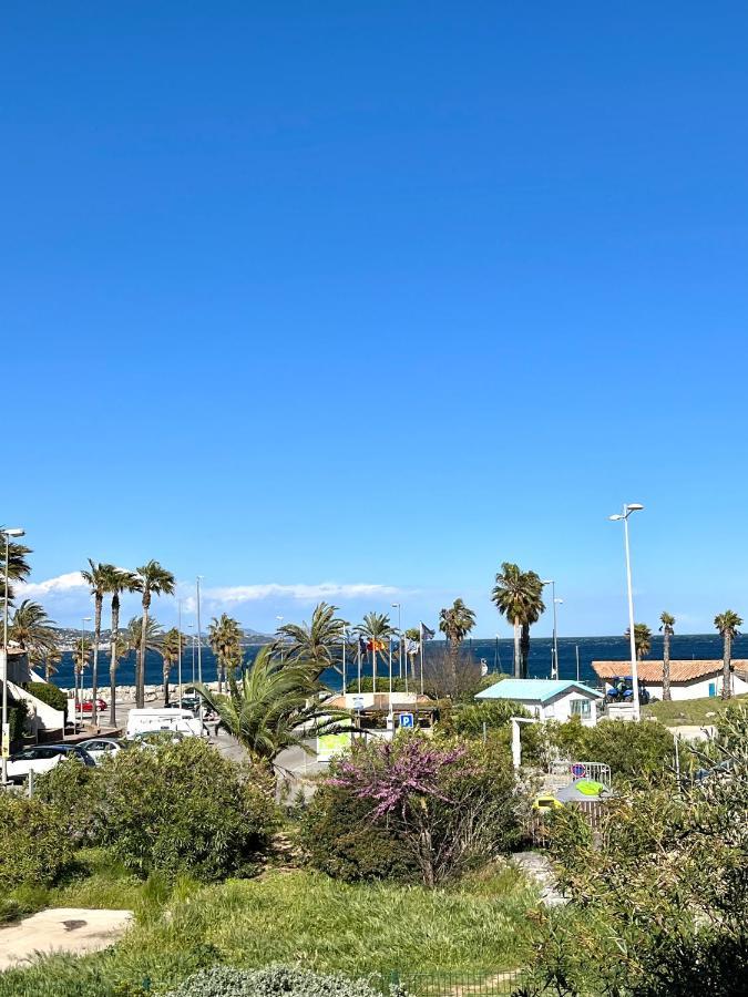 Le Sud Plage Et Piscine Gassin Eksteriør billede